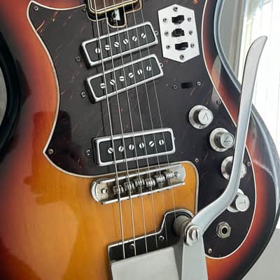 Silvertone Mosrite Copy - 319.14410000 1960s  - Sunburst image 3