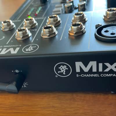 Mackie Mix5 5-Channel Compact Mixer 2015 - Present - Black image 4