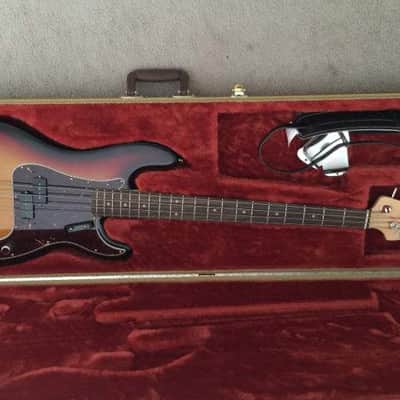 Fender Precision - American Vintage Reissue - '63 2014 Sunburst - Mint ! image 3