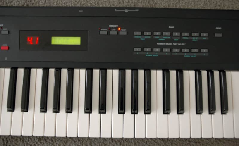 Yamaha SY35 Synthesizer | Reverb