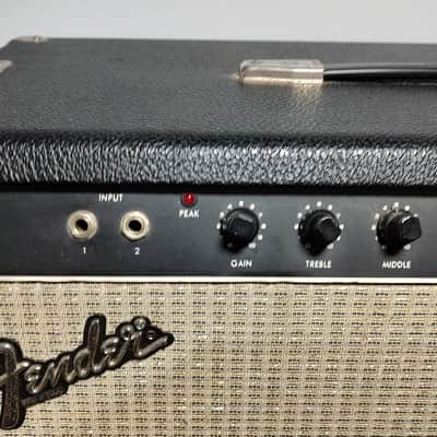 Fender Sidekick 65 Bass Late 70's through mid 80's - Black Tolex image 3
