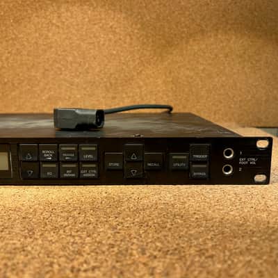 Yamaha SPX900 Professional Multi-Effect Processor – 1980s – Serviced – Warranty image 8