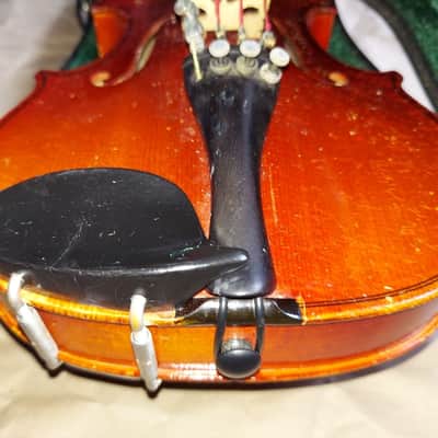 Suzuki Model 220 size 1/4 violin, Japan, 1986, with case (Bow needs replace hair) image 9