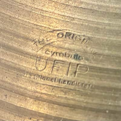UFIP "The Original" / "Traditional Handicraft" Solid / Ritratto era image 3