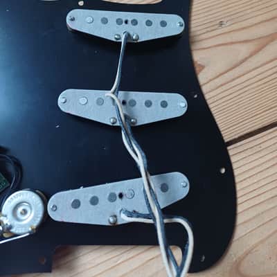 Fender 099-2237-000 Pure Vintage '65 Stratocaster Pickup Set & Mojotone Solderless Harness image 6
