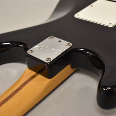1995 Fender American Standard Stratocaster Black w/HSC image 13