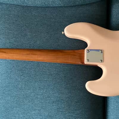 Modern Vintage 60s vintage 4 string Jazz bass Shell Pink Finish image 6