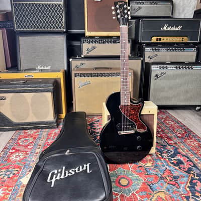 *6.87 lb* Les Paul Junior 2022 Ebony Dog Ear P90 image 21