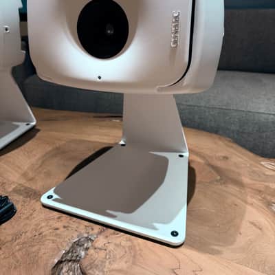 Genelec 8341A White + Genelec Sub 7360 image 2