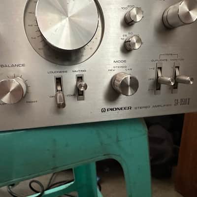 Pioneer SA-9500 II 80-Watt Stereo Solid-State Integrated Amplifier 1975 - 1979 - Silver image 2