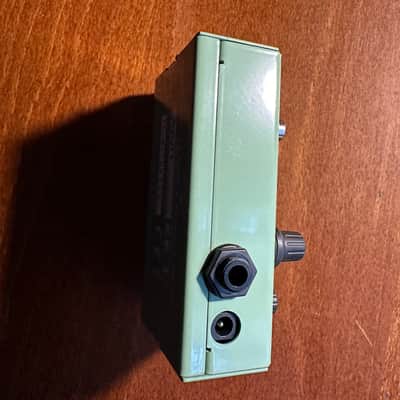 AMT Electronics E Drive Distortion 2010s - Green image 9