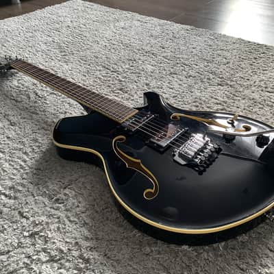 Yamaha CV820 WB Wes Borland Signature 2011 Black image 1