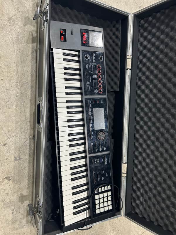 ROLAND FA-06 61-Key Workstation for 30% LESS!