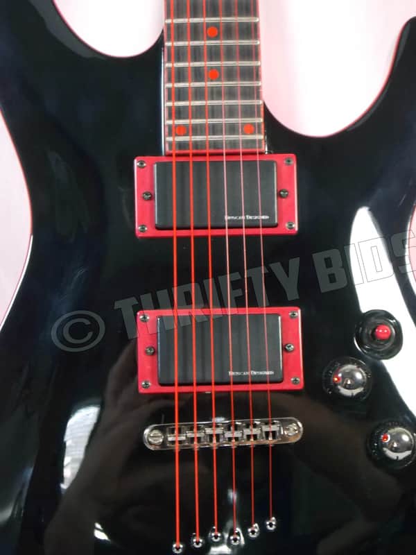 日本未発売 SCHECTER C-1 SHE DEVIL ブラック&レッド 日本未発売 SCHECTER C-1 SHE DEVIL ブラック&レッド $_12.JPG?set_id