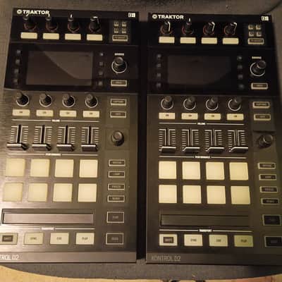 Native Instruments Traktor Kontrol D2 2010s - Black image 1