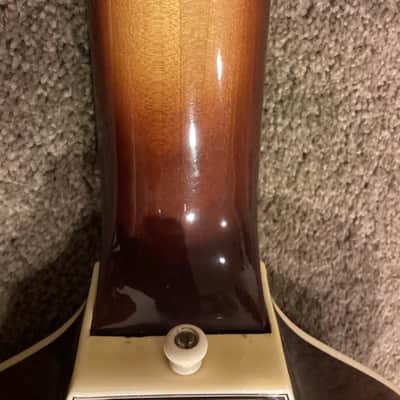 Hofner 459 Violin Guitar 1967 - Violin Sunburst image 8