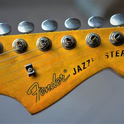American Fender Jazzmaster Relic  Custom  Nitro Gold Sparkle G&G Case image 18