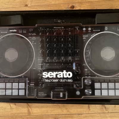 Pioneer DDJ-1000SRT 4-Channel Serato DJ Controller 2019 - Present - Black image 1