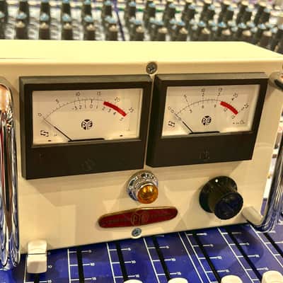 PYE VU Meter image 2
