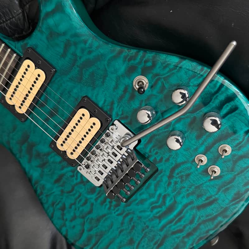 Carvin DC400C in Translucent Green Teal Quilt **Stunning!**