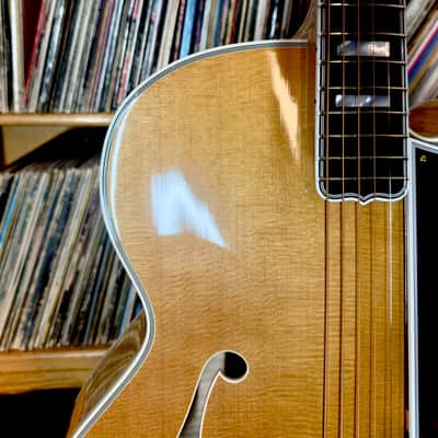 1997 Custom Shop Gibson L5-cn • Natural • Archtop • Flamed Back & Sides image 4