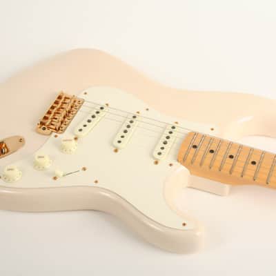 Fender Custom Shop Vintage Custom 1957 Stratocaster NOS Maple Fingerboard Aged White Blonde R139218 image 5