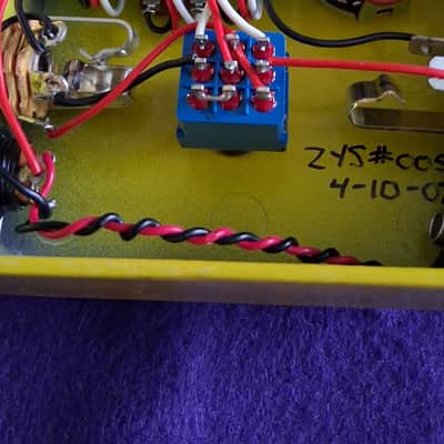 DVM Zonking Yellow Screamer  Mk1 2007 - Yellow image 8