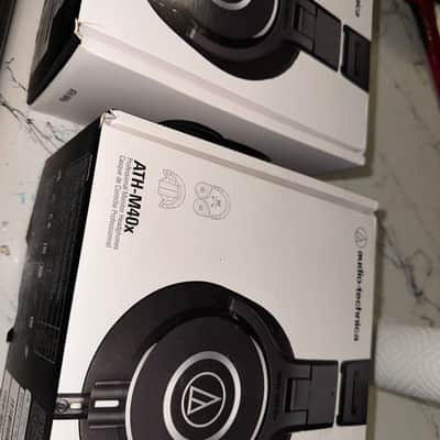 Audio-Technica ATH M40 x 2010s - Black image 2