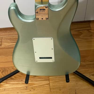 Fender American Professional II Stratocaster with Maple Fretboard 2020 - Present Mystic Surf Green image 5