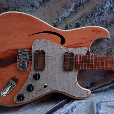 GB Liuteria Traditional Strato semi hollow european walnut relic and resin image 6