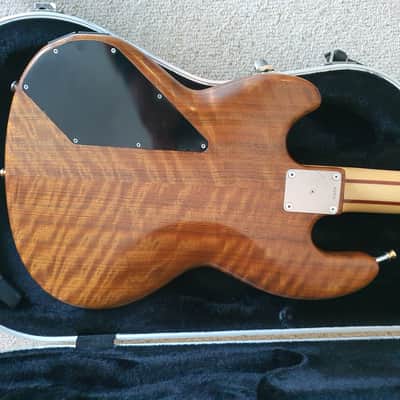 Wal Mk1 fretted 4 string Serial Number W2166  Shedua Body Indian Rosewood Fingerboard 1983 Shedua / image 13