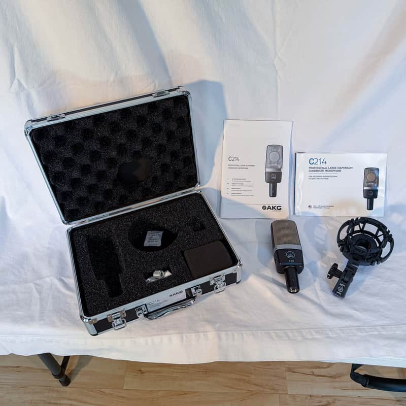 AKG C214 Large Diaphragm Cardioid Condenser Microphone image 1