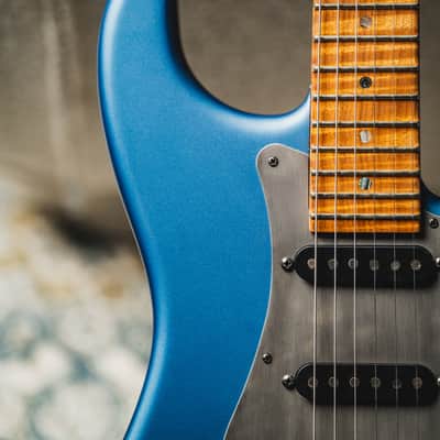 Luxxtone Choppa S HSS Floyd-Matte Lake Placid Blue w/Blackend Aluminum Pickguard & 1-Piece Roasted Flame Maple Neck image 6