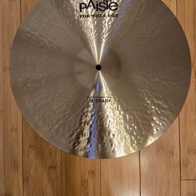 Cymbals - Paiste 18" Formula 602 Modern Essentials Crash image 1