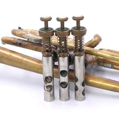 1952 Olds Studio Cornet in Raw Brass w/Nickel flare image 9