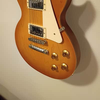 Gibson Les Paul Tribute - Satin Honeyburst image 3