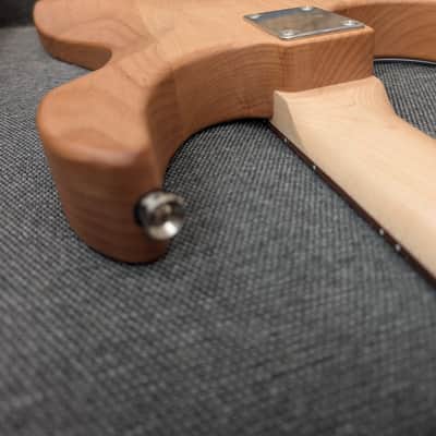 Yamaha 311H Pacifica, Rosewood Fretboard, Natural Satin Alder image 18