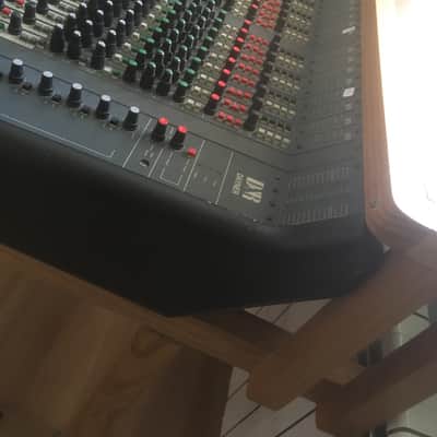 D&R Dayner 32 channels inline, recapped, cleaned, upgraded image 5