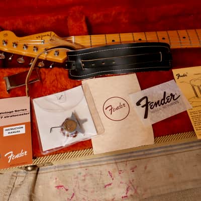 Fender AVRI '57 Reissue Stratocaster 1990 - Seafoam Green image 16