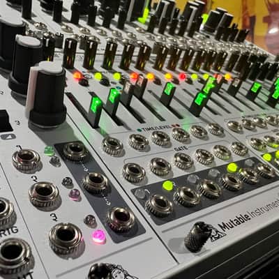 Immagine Mutable Instruments Eurorack Modular System  162HP with 6U Case - 12