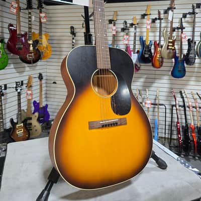 Martin 000-17 Acoustic Guitar - Whiskey Sunset w/Gig Bag & PLEK*D #767 image 3