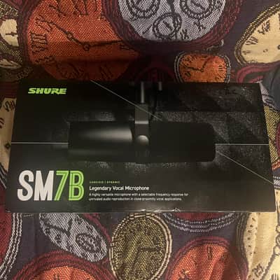 Shure SM7B Cardioid Dynamic Microphone 2001 - Present - Black