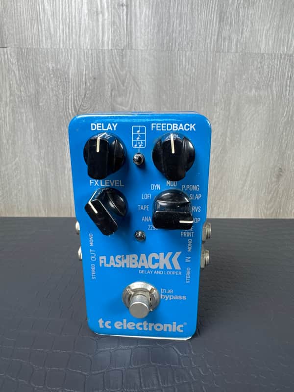TC Electronic Flashback 2 Delay and Looper 2017 - Present - Blue image 1