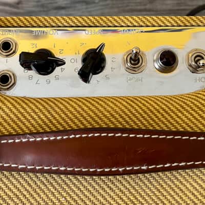Fender EC Vibro-Champ Eric Clapton Signature 5-Watt 1x8" Guitar Combo 2012 - 2015 - Tweed image 6