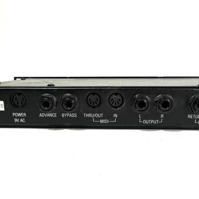 Alesis QuadraVerb GT 20k Bandwidth Simultaneous Guitar Effects Processor 1990s - Black image 10