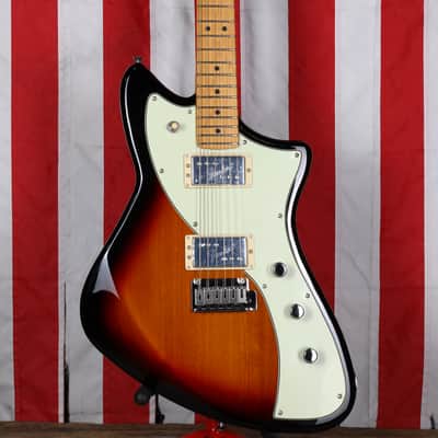 Fender Player Plus Meteora HH - 3-Color Sunburst image 1
