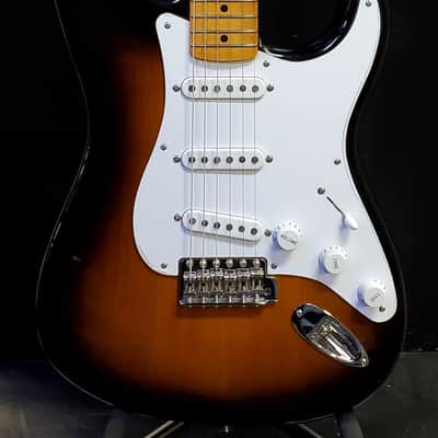 Fender 70th Anniversary American Vintage II '54 Stratocaster 2024 - 2-Color Sunburst image 1