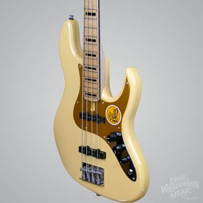 Sire Marcus Miller V5 24-4 String, 24 Fret - Rosewood Fingerboard, Vintage White - 8# 9oz image 5