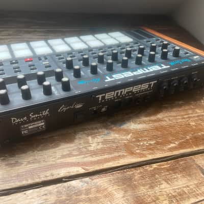 Dave Smith Instruments Tempest 6-Voice Drum Machine 2011 - 2018 - Black with Wood Sides image 3