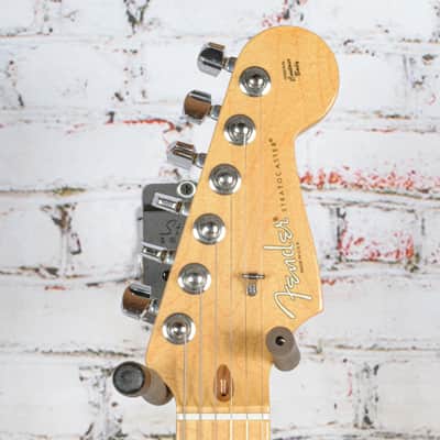 Fender - Stratocaster Deluxe Plus Electric Guitar, 3TB - w/OHSC - x6928 - USED image 4